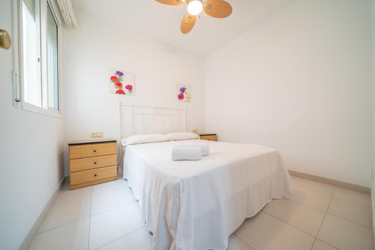 Homeholidaysrentals Margot - Costa Barcelona ピネダ・デ・マール エクステリア 写真