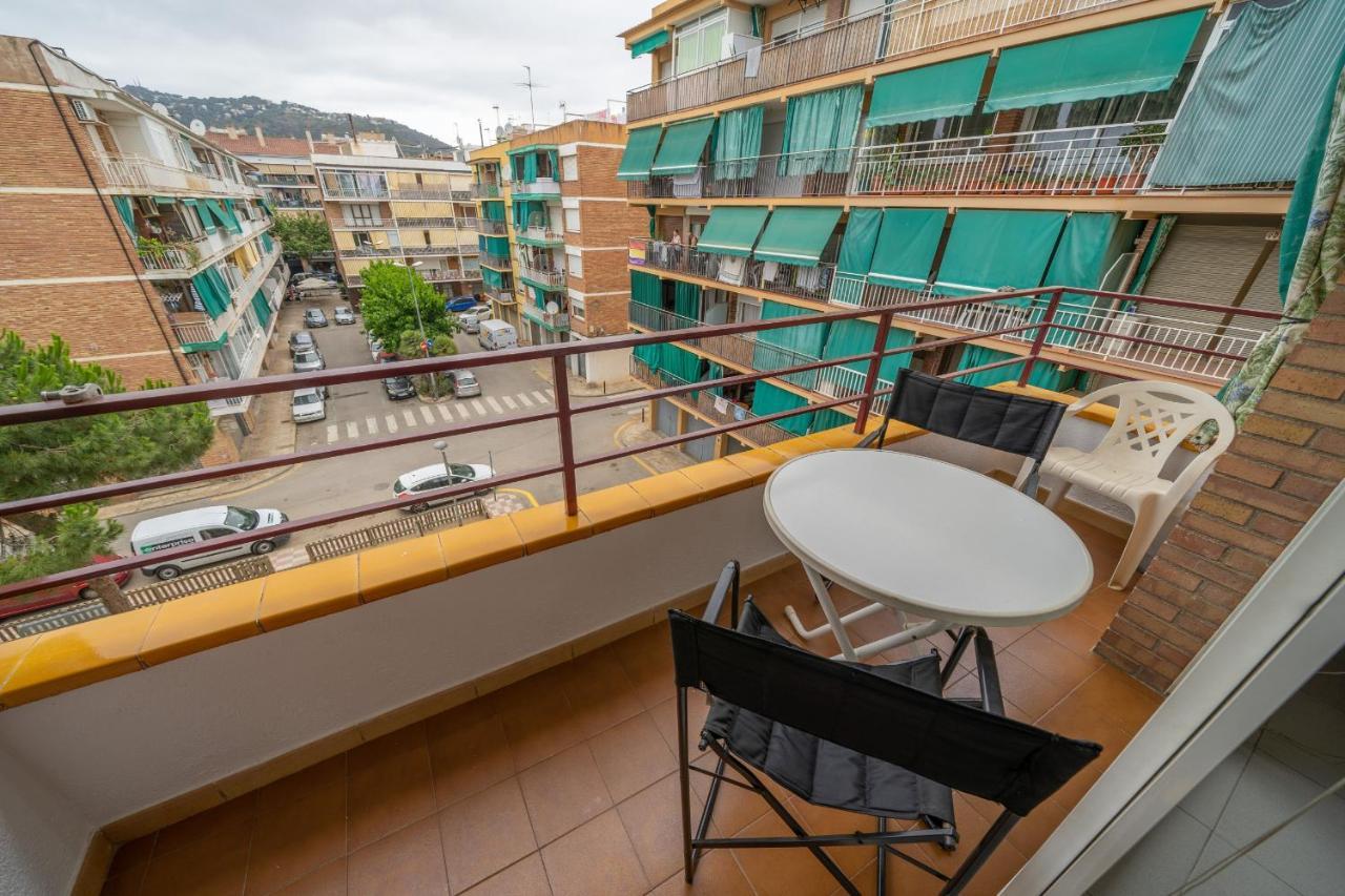 Homeholidaysrentals Margot - Costa Barcelona ピネダ・デ・マール エクステリア 写真