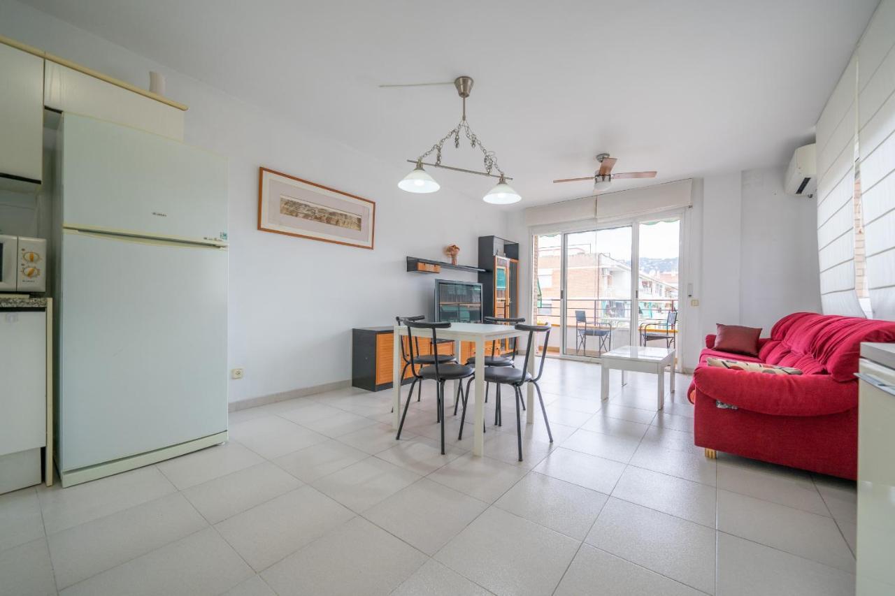 Homeholidaysrentals Margot - Costa Barcelona ピネダ・デ・マール エクステリア 写真